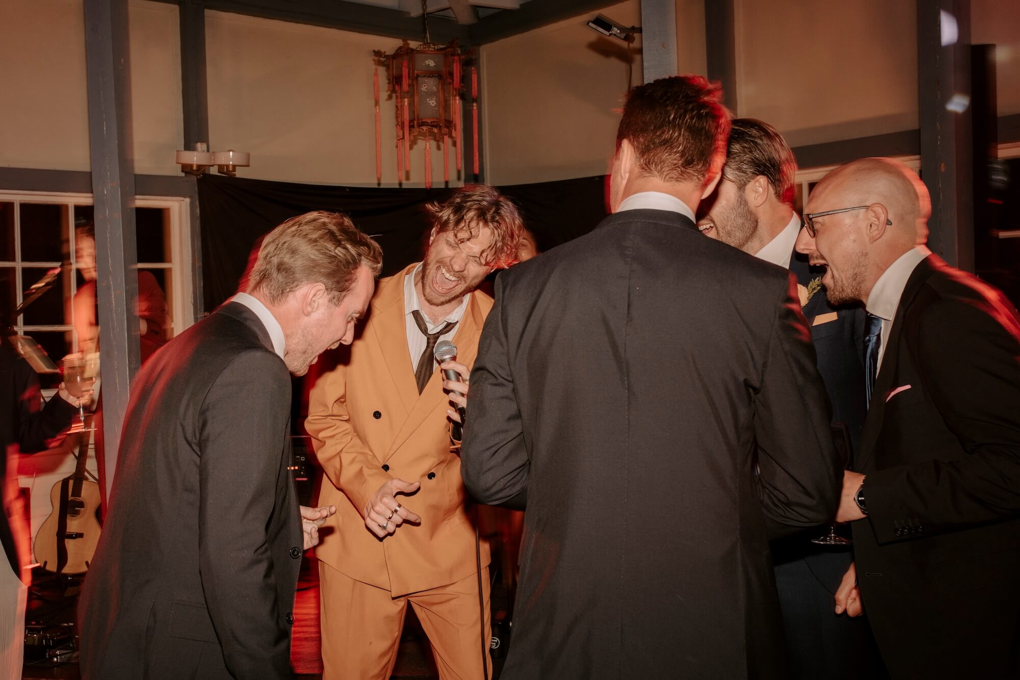 Hyra band till bröllop – The Apricots spelar liveband på bröllopsfest
